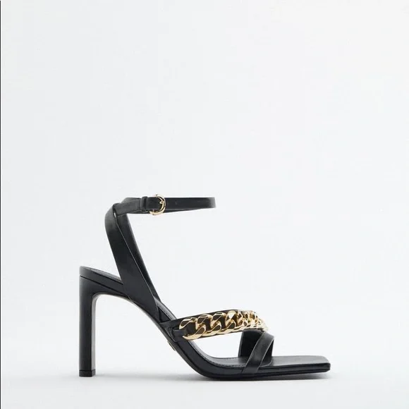 HEELED LEATHER SANDALS WITH CHAIN DETAIL - Picture 4 of 12